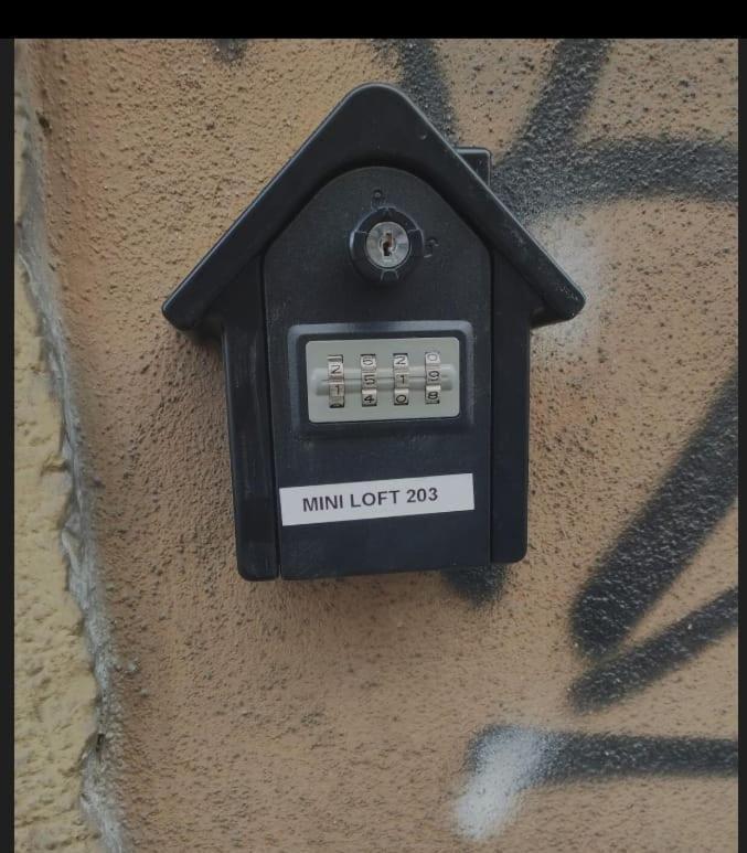 Apartmán Mini Loft In Centro Bari Exteriér fotografie